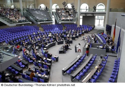 Deutscher Bundestag: Debatte über den Antrag der AfD-Fraktion mit dem Titel „Privatsphäre schützen – Nein zur EU-Chatkontrolle“