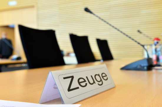 Landgericht Braunschweig: Ex-Bundestagsabgeordneter Hartmut Ebbing(FDP) & Lehrerin wegen § 176 ff und § 184b StGB verurteilt